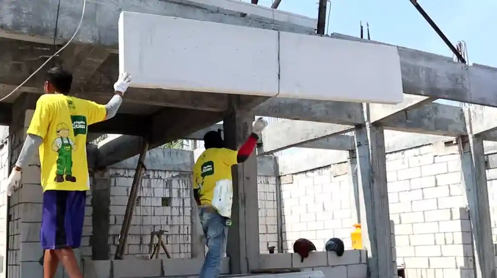 layanan pelanggan aplikator panel lantai